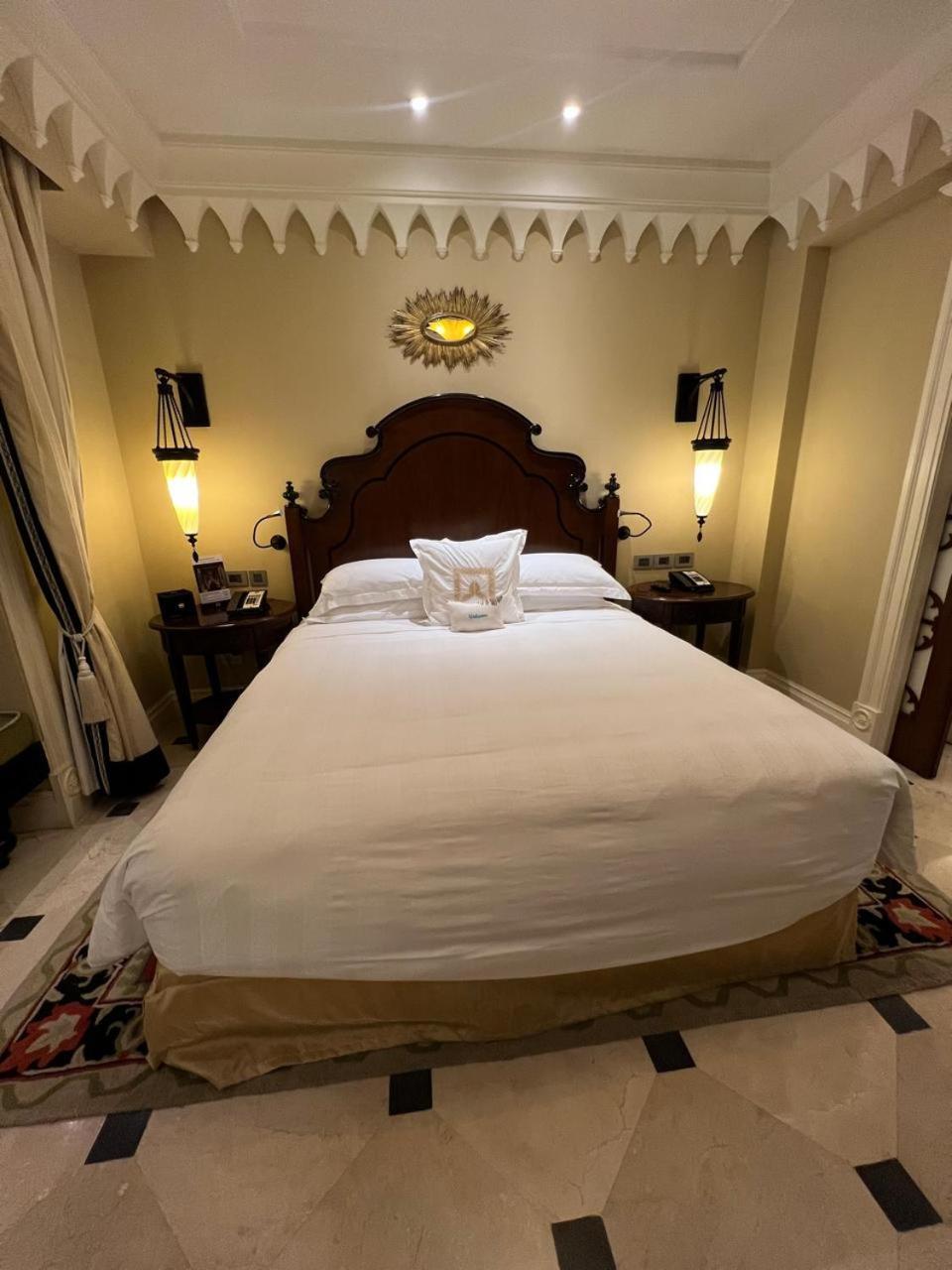 Itc Grand Bharat, A Luxury Collection Retreat, Gurgaon, New Delhi Capital Region Hotel Ngoại thất bức ảnh