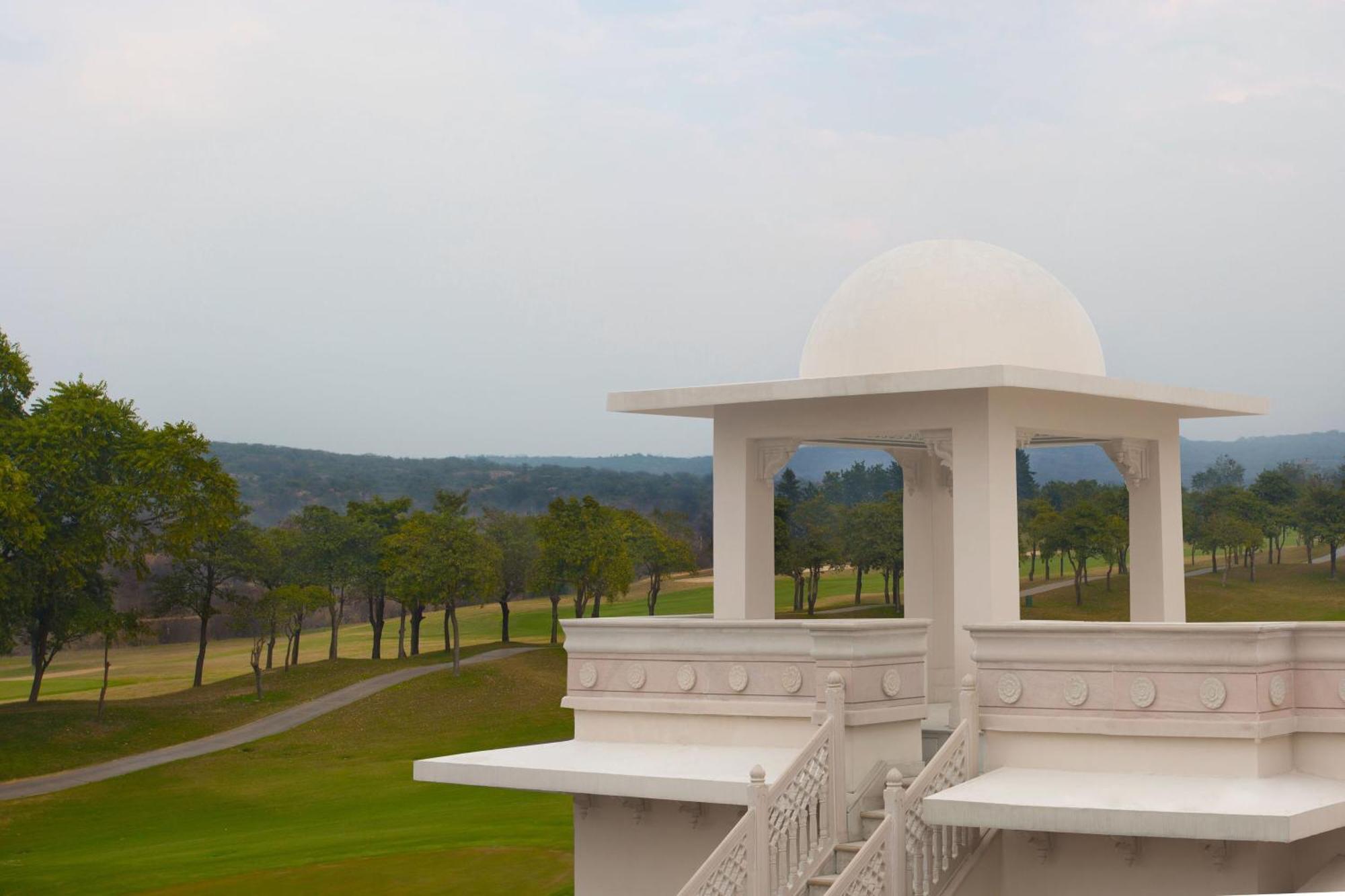 Itc Grand Bharat, A Luxury Collection Retreat, Gurgaon, New Delhi Capital Region Hotel Ngoại thất bức ảnh